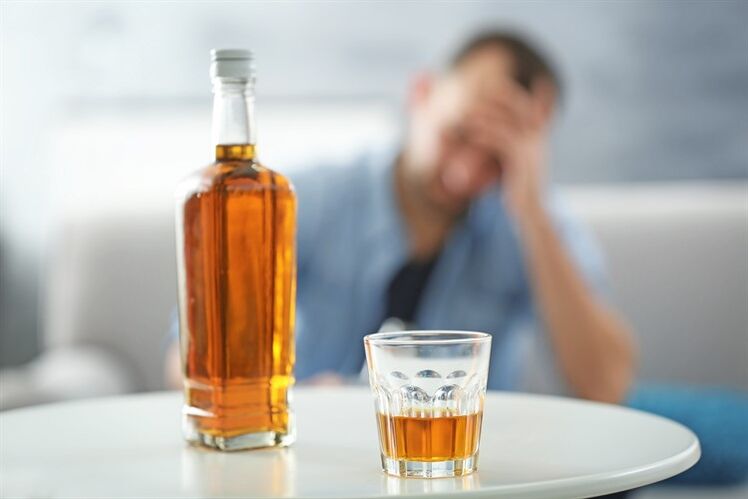 Alkoholi joomine mõjutab negatiivselt mehe erektsioonihäireid